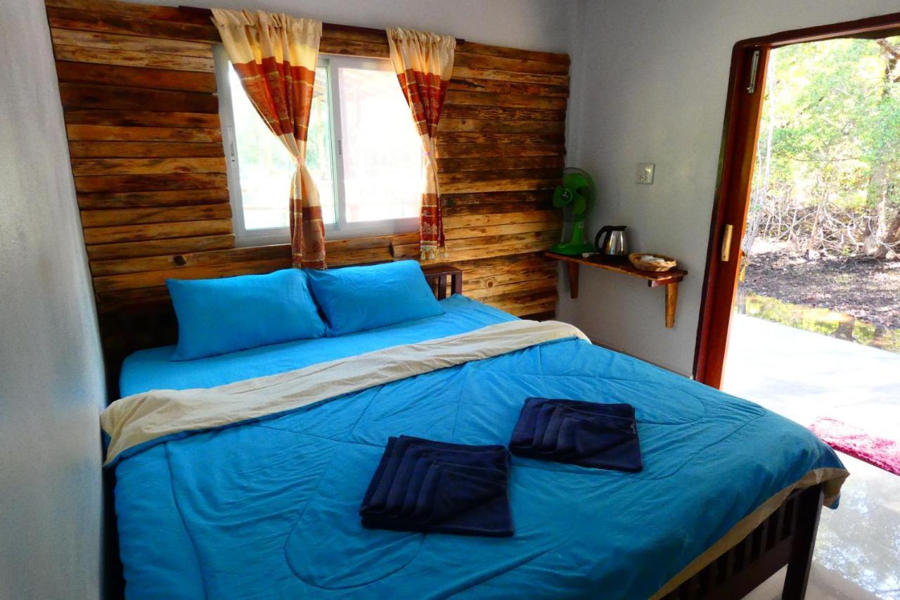 Chom Suan Homestay Ko Kut Ngoại thất bức ảnh